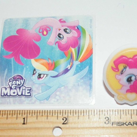 My Little Pony Movie Deluxe Figure Set Of 12 with Sticker and Ring - Picture 8 of 9